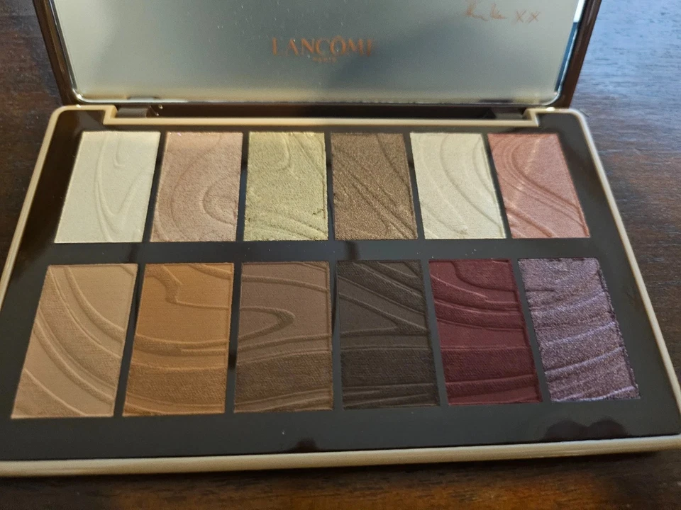 Nuevo/Caja Paleta de Sombras de Ojos Lancome Idole Café Crush 12 Tonos x Sheika Daley Foto 1 de 3