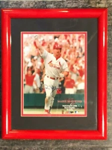 Mark Mcgwire Autographed 70th Home Run 8x10 Photo 1998 Busch Stadium Framed COA - Picture 1 of 5