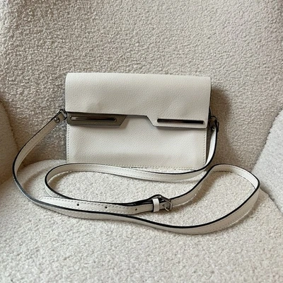 Bolso Bandolera Gianni Chiariani Cuero Pequeño Blanco Hecho en Italia Cierre a Presión Foto 1 de 4