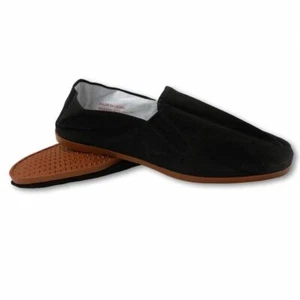 Easy USA Mens Canvas Slip-On Kung Fu/Tai Chi Shoes-Rubber Sole-Black-Mult. Sizes - Picture 1 of 8