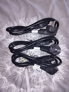 3x 3-Polig Akyga AK-NB-08A Netzkabel für Laptop/Notebook - Schwarz, 1m - Afbeelding 1 van 1