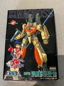Kit Modelo Batroid Arii Japón Macross Escala 1/100 Super Valkyrie Vf-1D - Imagen 1 de 13