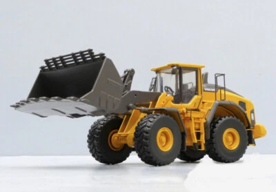 适用于沃尔沃 L180H 轮式装载机 1: 50 卡车预制型号的 MOTORART — 第 1/4 张图片