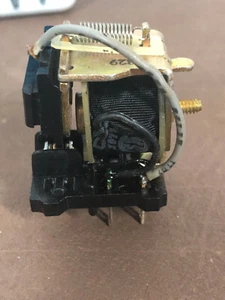 NOS - CDE 301D10-24V Relay 475 Ohms 24VDC 10A 120 VAC #102 - Picture 1 of 5
