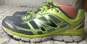 Zapatos para correr para mujer New Balance 860v5 talla 10,5M gris voltio verde W860GY5 - Imagen 1 de 11