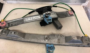 GENUINE VAUXHALL CORSA D 06-14 RIGHT FRONT WINDOW MOTOR WITH REG 541613212 - Picture 1 of 7