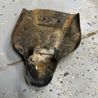 1975 Kawasaki KS 125 KS125 Skid Plate - Изображение 1 из 3