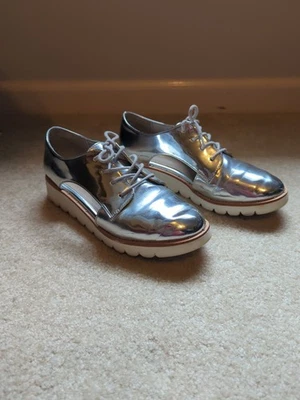 ALDO Silver Patent Mirror Cut Out Lace-Up Oxford Rerranna Party Shoes Metallic - Image 1 of 4