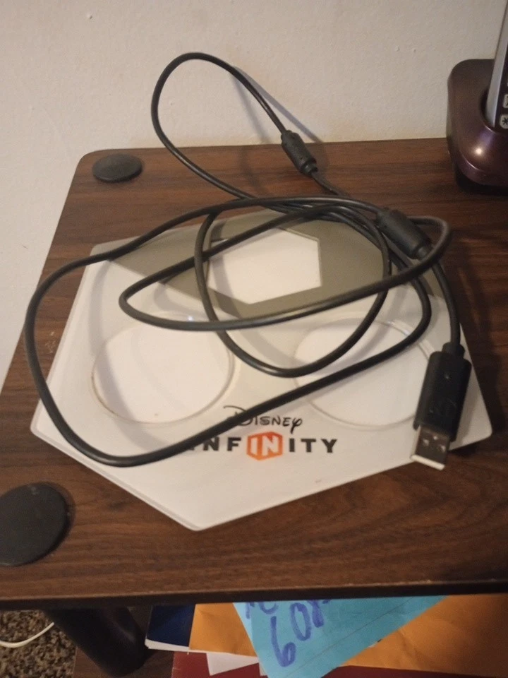 Disney Infinity Portal Base Pad para PS3 Wii Modelo #INF-8032386 USB Foto 1 de 1