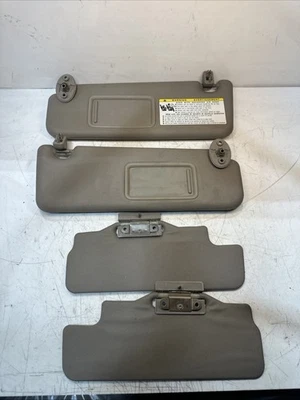 Toyota 4Runner 2003-2009 parasol iluminado conductor + pasajero gris genuino OEM Foto 1 de 4