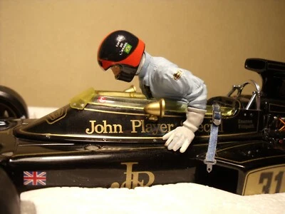 1/18 FIGURE  FITTIPALDI OUTGOING VROOM PAINTED  FOR MINICHAMPS EXOTO GP REPLICAS - Image 1 of 4