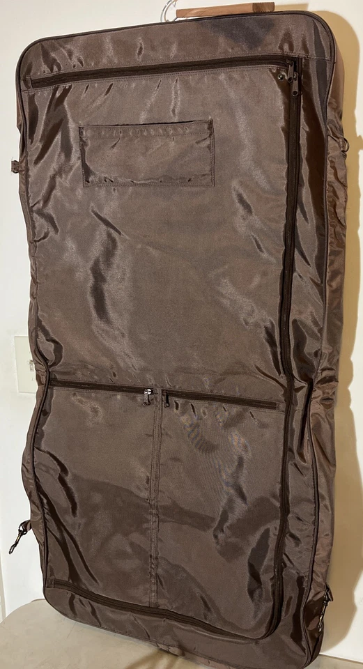 Bolsa de ropa plegable D From Korea Skyway marrón Foto 1 de 4