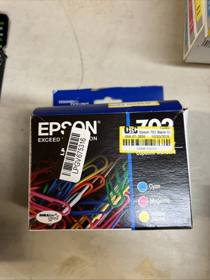 Cartucho de tinta tricolor Epson 702 (T702520-S) 12/26 Foto 1 de 1