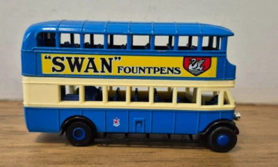 Y 5 1930 Leyland Titan TD1 Bus Models of Yesteryear Matchbox Swan Fountpens - Bild 1 von 4