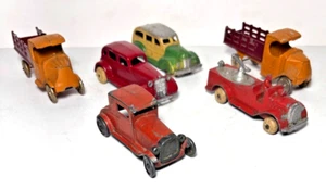 Lot 6 Vintage 1940’sTootsietoy Station Wagon, Fire Truck, C Cab Truck, Coupe - Picture 1 of 9