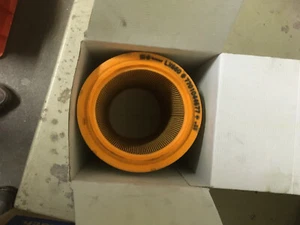 Renault Luftfilter 7701044677  - Bild 1 von 2