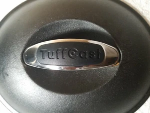 TUFFCAST TRADITIONAL CAST IRON OVAL Casserole Pot w. Lid (3L) 3.2 Quart NEW - Picture 1 of 6