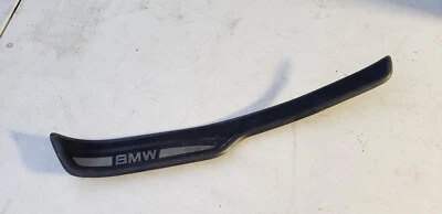 BMW 328Xi 328i E90 2010 umbral de puerta del conductor trasero izquierdo placa de desgaste moldura OEM Foto 1 de 4