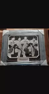 1961 NY Yankees - Campione del Mondo - Infield - 3 Firme incorniciate 28 per 24 - Foto 1 di 3