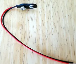 30-Pack Easy-to-Use I-Type 9V Battery Clip Connectors - Durable Steel Contact - Picture 1 of 2