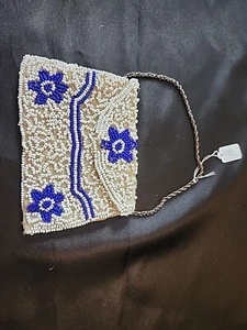  Vintage Bead Purse Handbag White Blue Flower - Picture 1 of 4