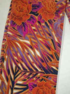 VINTAGE LEONARDO ITALIAN ALL SILK TIE - Picture 1 of 5
