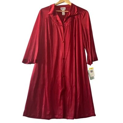 Vtg Vanity Fair Red Nylon Full Length Robe Medium M Sleepwear Style 31-107 NWT - Image 1 of 4