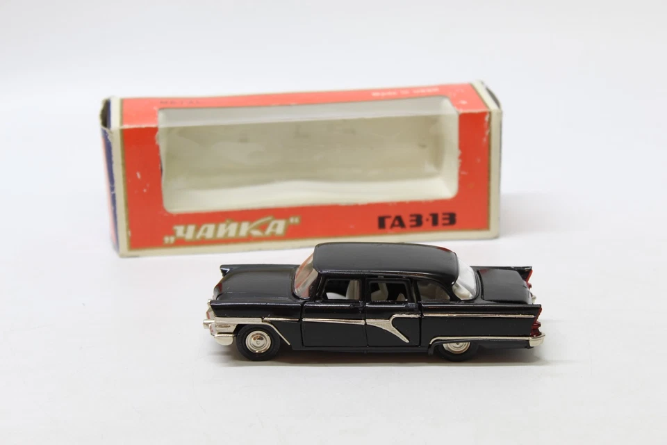 RARO COCHE YANKA TA3-13 URSS CCCP NEGRO LIMUSINA 1:43 EN CAJA Foto 1 de 4