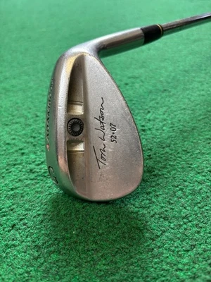 Adams Tom Watson 52-07 Gap Wedge 52 / 07, Stiff Steel, 35.5” - Image 1 of 4