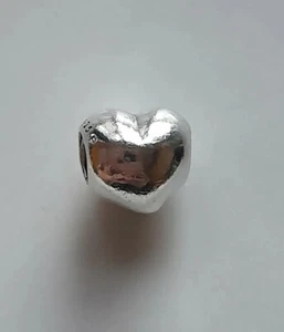 Chamilia sterling silver 925 puffed heart bracelet charm - Picture 1 of 2