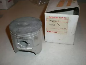 Nuevo NUEVO DE LOTE ANTIGUO motor Kawasaki pistón moto acuática JS 750 13029-3713 - Imagen 1 de 1