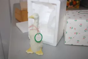 Dept 56 Easter 2000 Porcelain Duck the smaller one 56.23902 mint condition - Picture 1 of 5