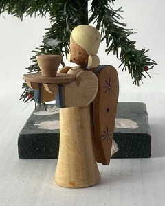 1754/15 Grosser 10cm ENGEL nach Max Dittmann aus dem Erzgebirge - Picture 1 of 5