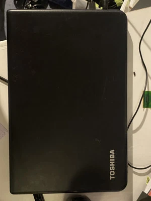 Toshiba Satellite C70d - Image 1 of 4