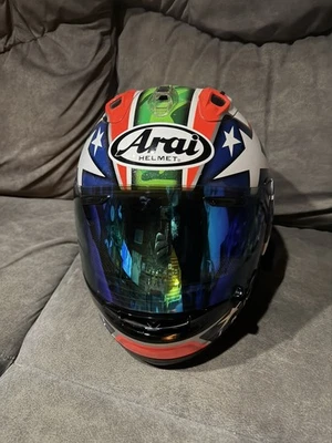 Arai Corsair Nicki Hayden Foto 1 de 4