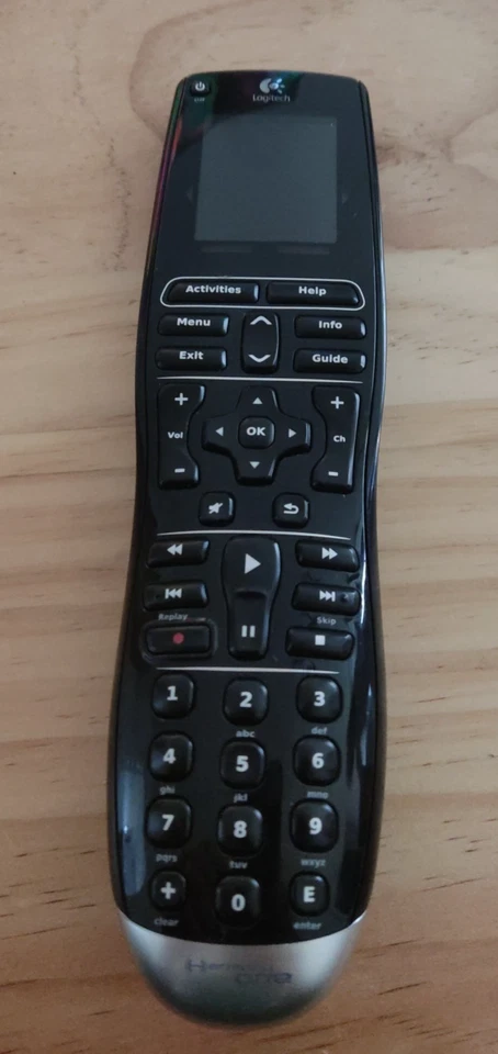 Logitech Harmony One Telecommande - Photo 1/3
