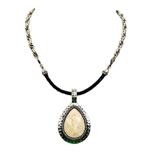 Premier Designs Trio Necklace. NWOT - Picture 1 of 3