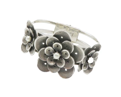 925 Sterling Silver  Vintage Petite Pearls Flower Motif Cuff Bracelet  BT5401 - Image 1 of 4