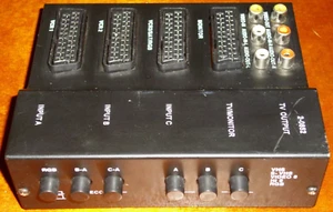Conmutador x3 Scart Switch Box (Euroconector, RGB, AV, input/output) - Imagen 1 de 3