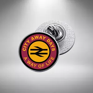 City Away Days Pin Badge Lapel Bradford City Manchester City Badge Diameter 22mm - Picture 1 of 15