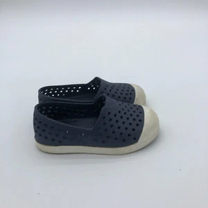 Old Navy Boys Slip On Shoes Size 6 Blue Outdoor Water Shoes Summer - Picture 1 of 9