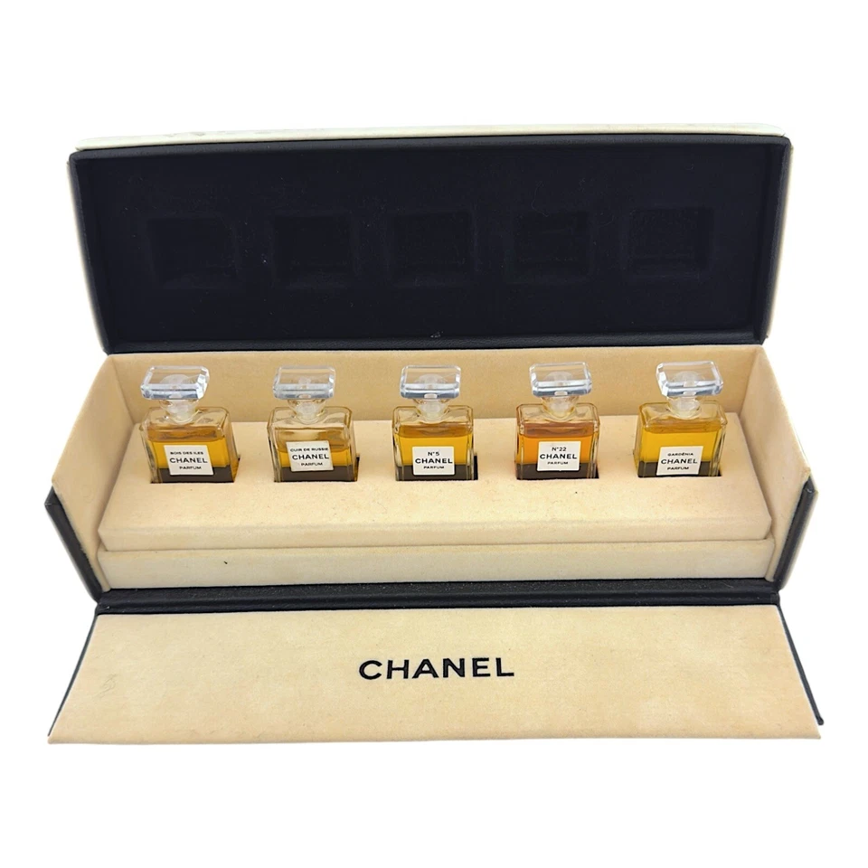 Chanel 1978 5 piezas Perfume Coffret Set Nº5 22 Gardenia Cuir Bois Vintage Nuevo en caja Francia Foto 1 de 4