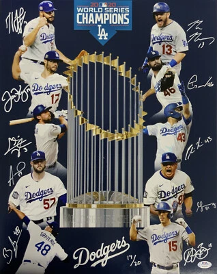 17/20 DODGERS 2020 WORLD SERIES 16X20 PHOTO WITH 10 AUTOGRAPHS MUNCY TAYLOR PSA - Image 1 of 4