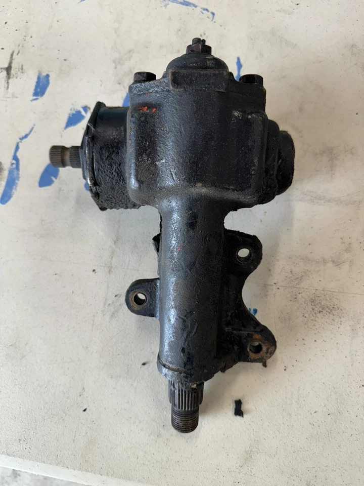 5677848 1963-1968 Chevrolet Corvette Saginaw caja de cambios de dirección original OEM Foto 1 de 4