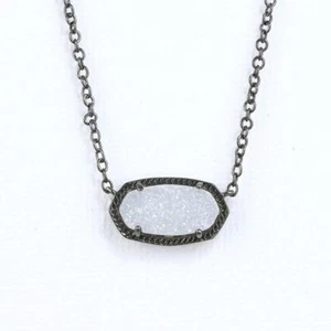Nuevo con etiquetas Collar Corto Drusido Blanco Iridiscente Kendra Scott Elisa Pistola - Imagen 1 de 6