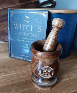 Wooden Triple Moon With Star Pestle & Mortar, Witches Bowl Spell Wiccan Pagan - Picture 1 of 5