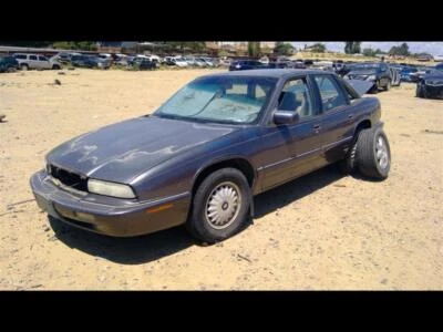 Б/у левый задний фонарь в сборе подходит: 1995 Buick Regal 4 Dr левый класс A - Изображение 1 из 4