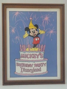 Vintage 70s Walt Disney Mickey Mouse MICKEY'S BIRTHDAY PARTY Framed Print RARE * - Imagen 1 de 9