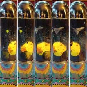 Vintage RABBIT TANAKA MOTION LAMP Cosmos Space Rocket Stars Night Light Lamp - Picture 1 of 13