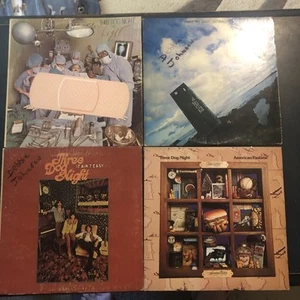 Three Dog Night 4 VINYL LP Lot - NATURALLY, HARD LABOR, IT AIN'T EASY, AMERICAN - Imagen 1 de 24